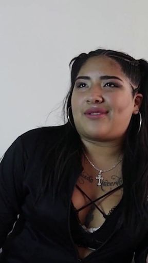 Peruvian Woman Broke up with Her Boyfriend and Recorded Porn for Him to See on the Internet!