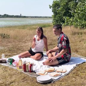 A British Posh Picnic