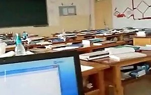 Qing Chun Xiao Mei Nu Bai Tian Da Dan Jiao Shi Bang Nan Tong Xue Kou Jiao  0