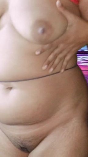 Indian New Hot Desi Seema Bhabhi Ka Tremendous Night Fucking