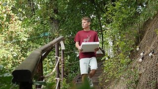 Ollie Barn and Archi Gold are fucking in the cabin