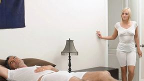 Virgin Mormon GF loses her cherry on her hunky beau before the altar
