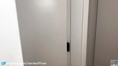 Mi from college was late in arriving and I fucked her stepdad