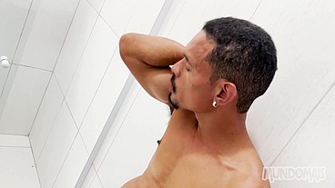 Homens Mijando (parte 5)