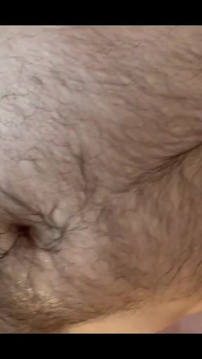 What would you do with this sweaty otter body?
