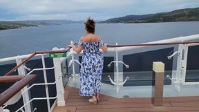 MY Mommy loves CUM Shot on her Face Only Fans Mature Real Amateur COMPILATION