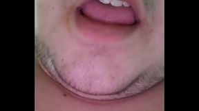 Bebendo meu leitinho