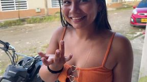 Quickie with my hot Latina neighbor nutting on her sexy face