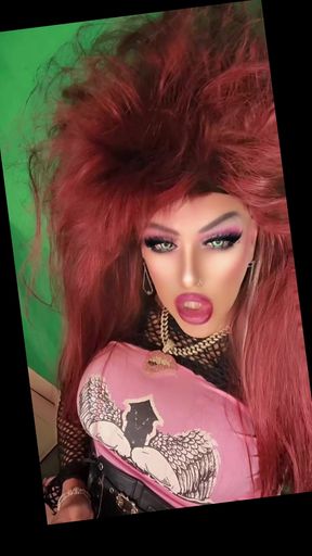 More more more   Clip 1