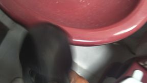 Fuck en zapatillas de vale