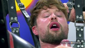 guyzin2rubber, rubber pig