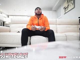 Ms Judy Blaze Insists Thta Artemkixxx Will Have a More excellent Time Playing with Her Body Than with His Movie Games