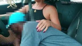 Sucking This Tranny In The Car And Fucked In Abandoned Building