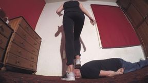 Dancing Sophie 605 FLOOR CAM