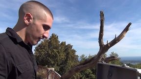 malfrat tatoue se fait demonter en puissance les orifices par son garde du corps - agents x - scene 2