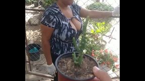 la tetona del barrio