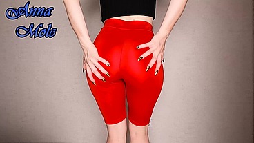 Yoga tights PAWG in spandex leggings loudly spanks her juicy