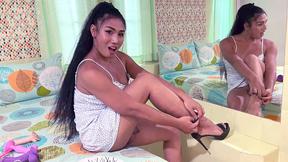 ”Big ass Asian ladyboy fucks dude ass pumping after he screwed her raw first”