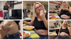 I've gained so much weight! (Custom video - Weight gain clip) WMV