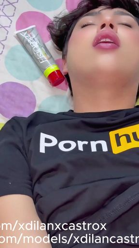 FAMOUS GAY TIKTOKER GETS FUCKED BAREBACK BY CURIOUS HETERO WHO CUMS INSIDE HIS TIGHT HAIRLESS ASS CREAMPIE FEMBOY   Clip 3