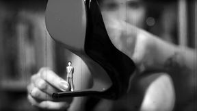 Bia Roman Is The Boss: Today You Will Be The Foot Goddess'_s Toy