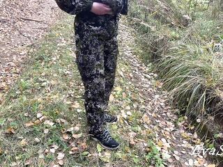 milf sat down to pee in nature