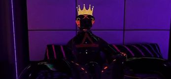 Sneck's steaming latex outfit gets wrecked in VRChat ERP