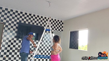 NÃO TENHO DINHEIRO PRA PAGAR O ELETRICISTA PAGUEI DE OUTRA FORMA MAIS GOSTOSA COM MINHA BUCETA - MARCIO BAIANO OFFICIAL