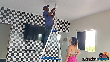 NÃO TENHO DINHEIRO PRA PAGAR O ELETRICISTA PAGUEI DE OUTRA FORMA MAIS GOSTOSA COM MINHA BUCETA - MARCIO BAIANO OFFICIAL