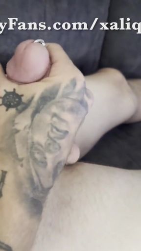 Epic moment from &quot;Cum Eating&quot;