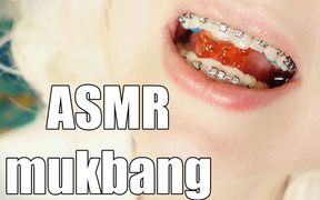 ASMR of eating
