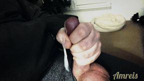 Jerking off and Orgasm Late at Night in Front of the Computer.