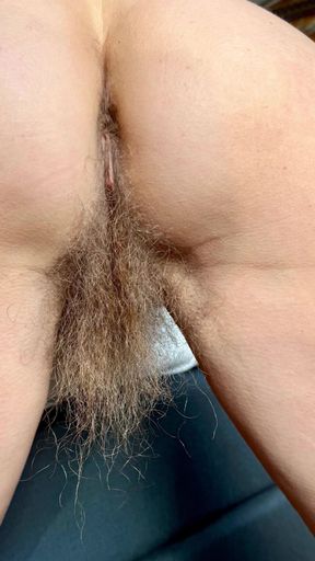 Hairy Sara&#039;s backbush is massive!