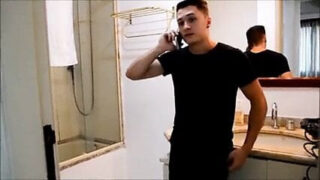 Bez zabezpieczenia, brazylijski, rodzina, najlepszy przyjaciel – geje z dużymi penisami uprawiają seks analny