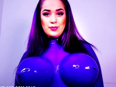 Big boobed Memphis masturbates in a bodystocking