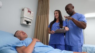 Fit Doctor Wife Vivian Fox Cuckolds In Hospital Room