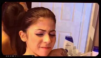 Steamy Shower Encounter with Seductive Sadie Pop