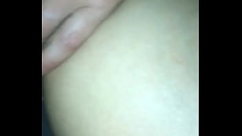 Mam&aacute_ se folla a hijo en su cama