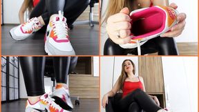 Leck meine Sneaker, Sklave!