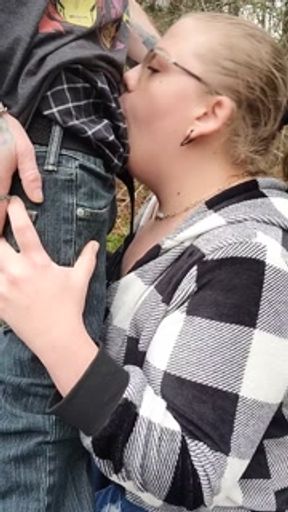 Cute bbw in glasses deepthroat blowjob then fucked doggy outside in nature