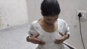 Aunty ko sula kar jabar dasti pakad ke pel diya