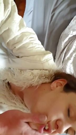 POV blowjob and handjob, cum on mouth. Fleece jacket   Clip 1