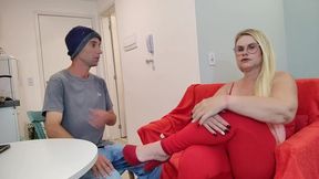 podolatria dominacao photojob brincadeira cons pezinho lindo da brasileira tiffany montavani