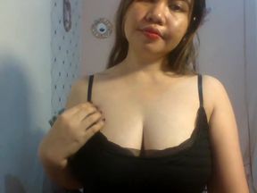 Prettykatee gives you an unforgettable wet, slow, and raw ride.