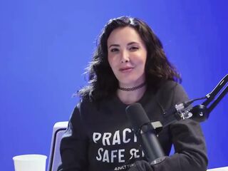 Liv Revamped: Dming Rappers & Sexting Tips - Avn Peculiar with Siri Dahl - the Adult Time Podcast