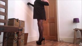 sexy legs in pantyhose