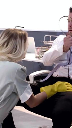 Modern-day Sins - Naughty Maid Kenna James Seduces Boss Into Intense Anal Fuck at the Office!