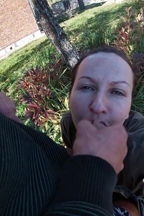 Cheating wife gives blowjob to a gardener