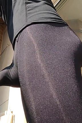 Guy in Spandex Cums on the Balcony in Front of the the Whole Neighborhood