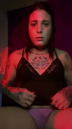 A hot handjob to end the night